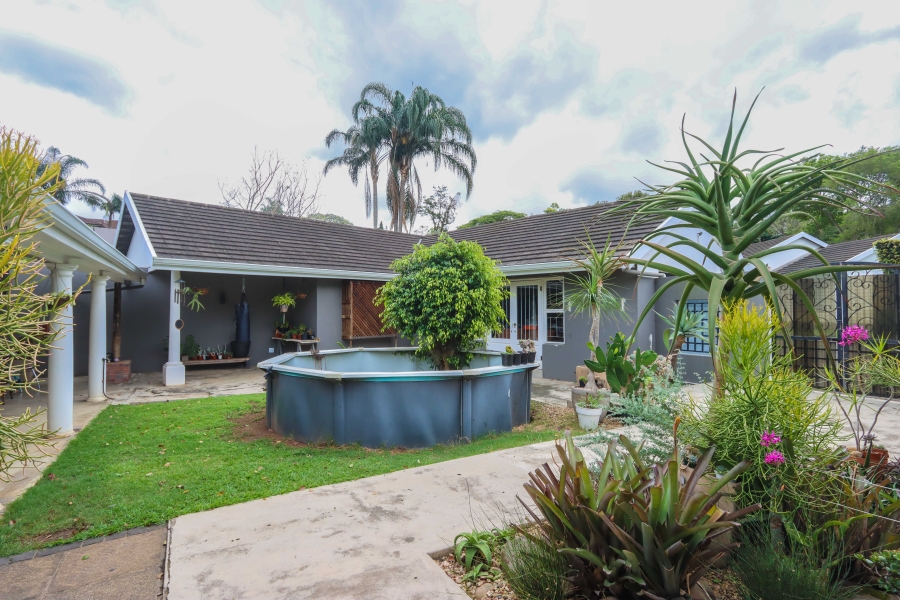 4 Bedroom Property for Sale in Dawncliffe KwaZulu-Natal