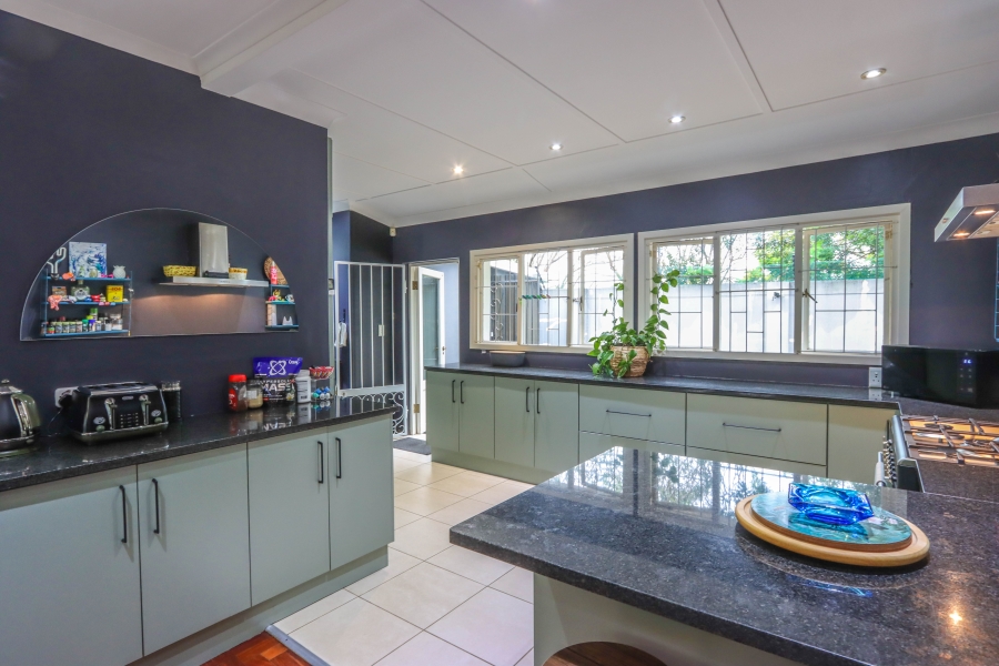 4 Bedroom Property for Sale in Dawncliffe KwaZulu-Natal