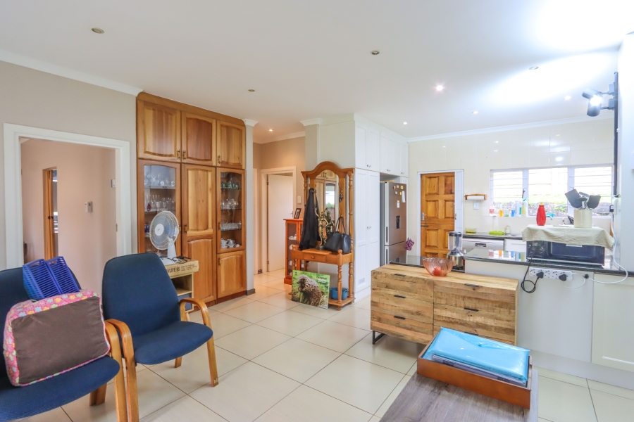 4 Bedroom Property for Sale in Dawncliffe KwaZulu-Natal