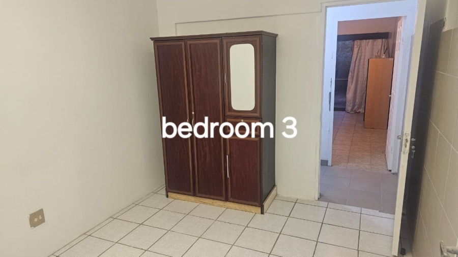 To Let 3 Bedroom Property for Rent in Bluff KwaZulu-Natal