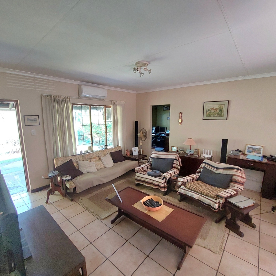 2 Bedroom Property for Sale in Hayfields KwaZulu-Natal