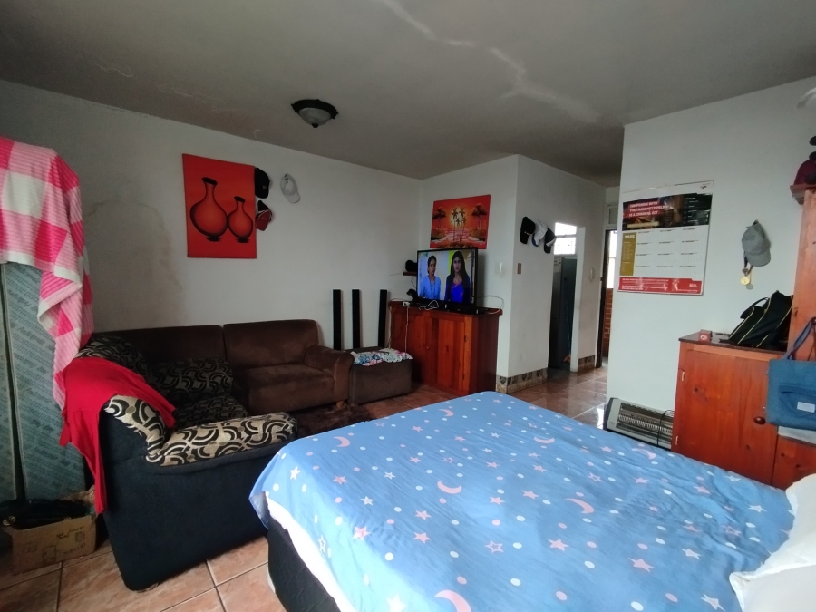 1 Bedroom Property for Sale in Bluff KwaZulu-Natal