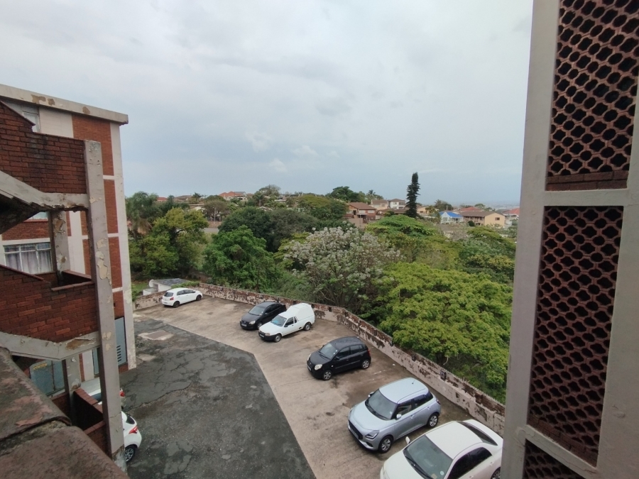 1 Bedroom Property for Sale in Bluff KwaZulu-Natal