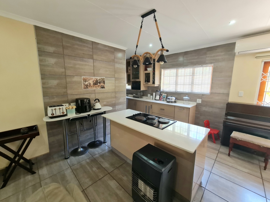 3 Bedroom Property for Sale in Chase Valley KwaZulu-Natal