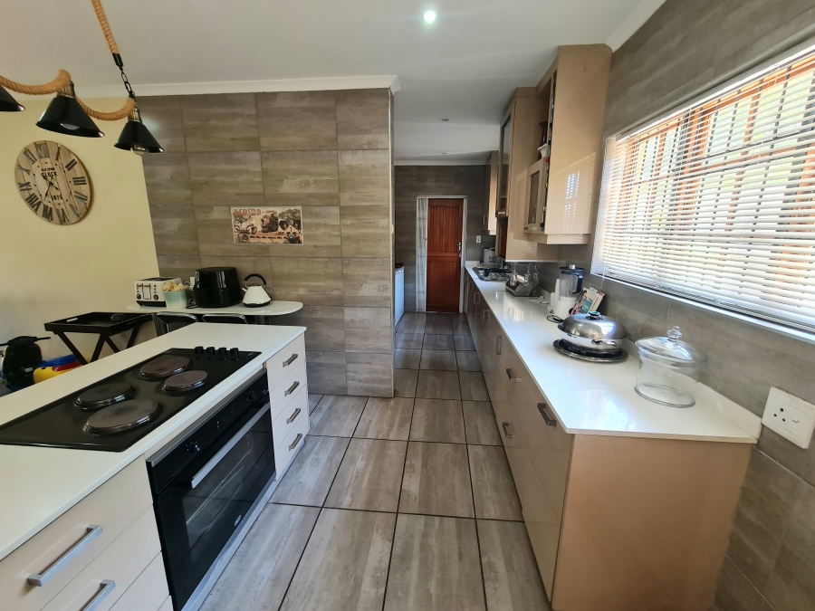 3 Bedroom Property for Sale in Chase Valley KwaZulu-Natal