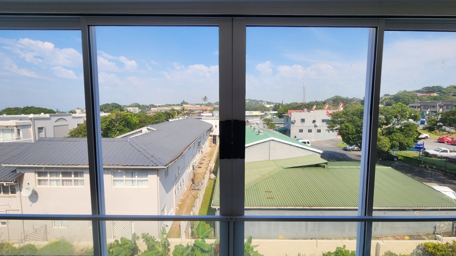 2 Bedroom Property for Sale in Uvongo KwaZulu-Natal