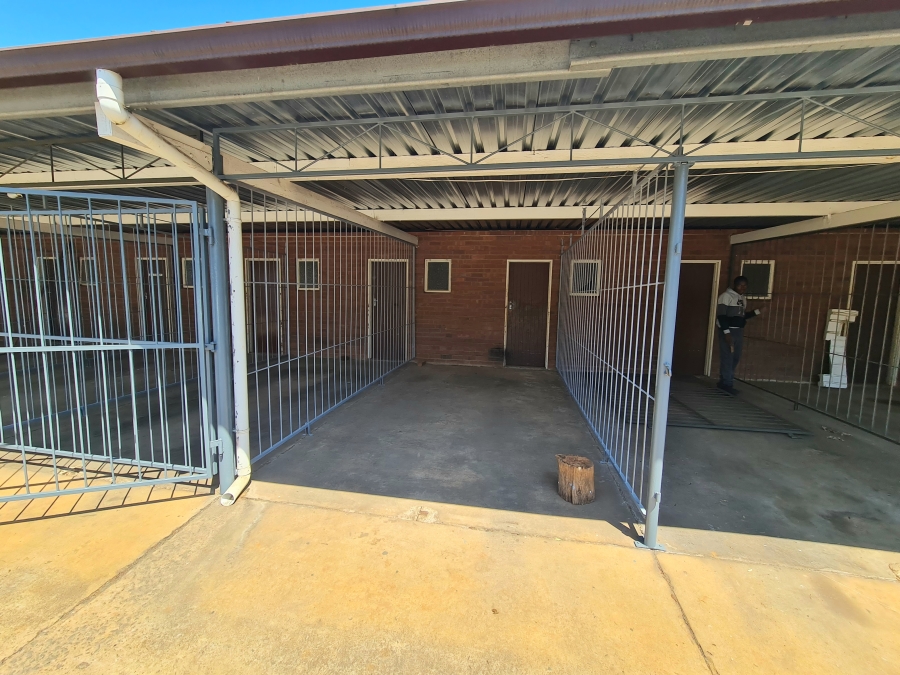 2 Bedroom Property for Sale in Clarendon KwaZulu-Natal