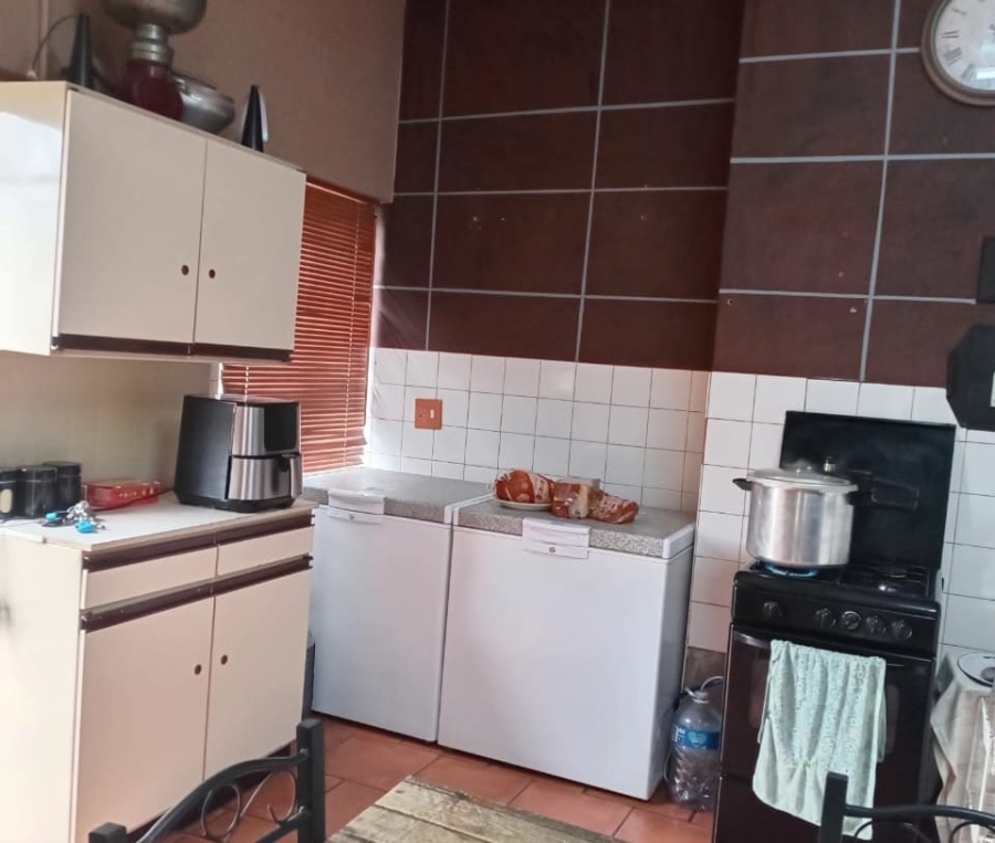 2 Bedroom Property for Sale in Hospitaalpark KwaZulu-Natal