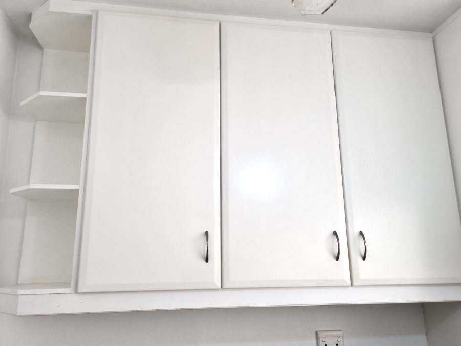 To Let 2 Bedroom Property for Rent in Umhlanga KwaZulu-Natal