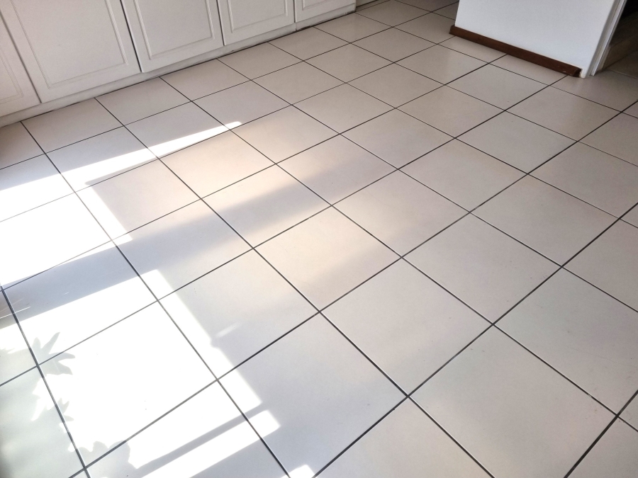 To Let 2 Bedroom Property for Rent in Umhlanga KwaZulu-Natal