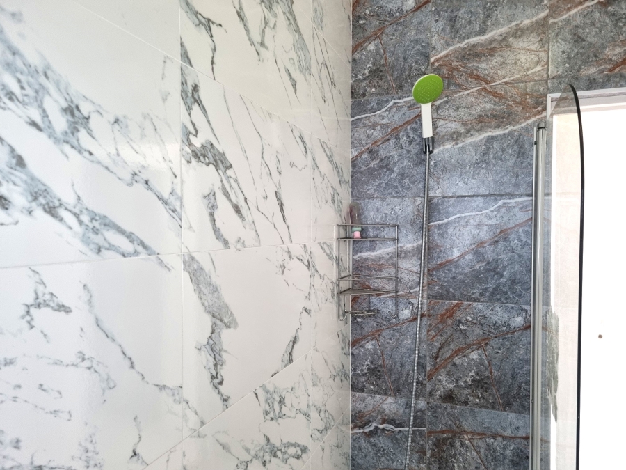 To Let 2 Bedroom Property for Rent in Umhlanga KwaZulu-Natal