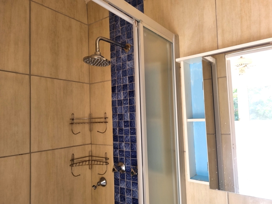 To Let 2 Bedroom Property for Rent in Umhlanga KwaZulu-Natal