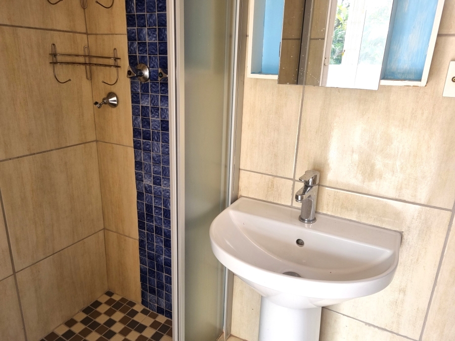 To Let 2 Bedroom Property for Rent in Umhlanga KwaZulu-Natal