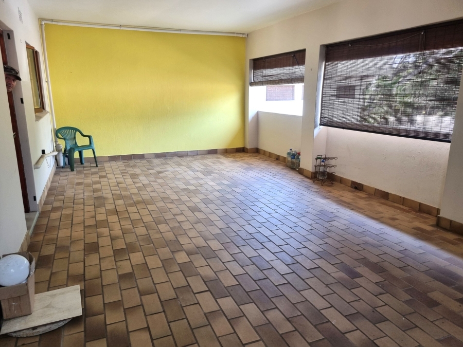 To Let 2 Bedroom Property for Rent in Umhlanga KwaZulu-Natal