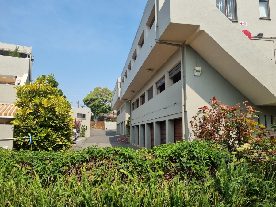 To Let 2 Bedroom Property for Rent in Umhlanga KwaZulu-Natal