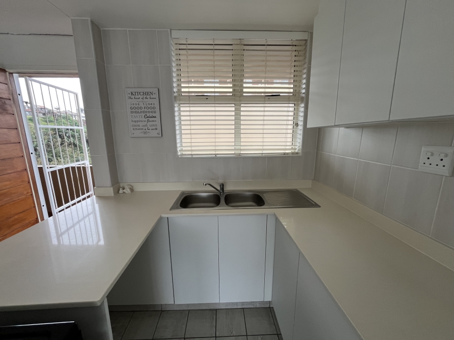 2 Bedroom Property for Sale in Amanzimtoti KwaZulu-Natal