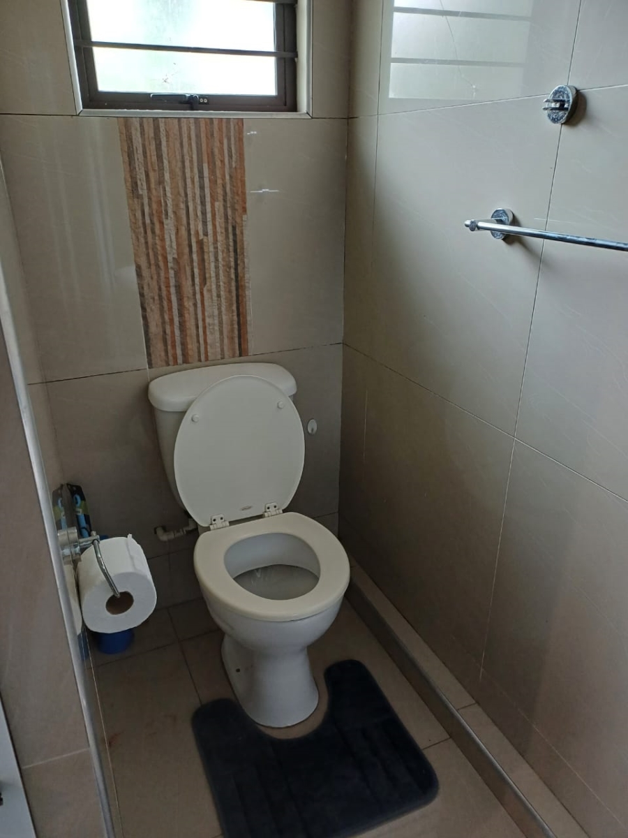To Let 1 Bedroom Property for Rent in Memorial Park KwaZulu-Natal