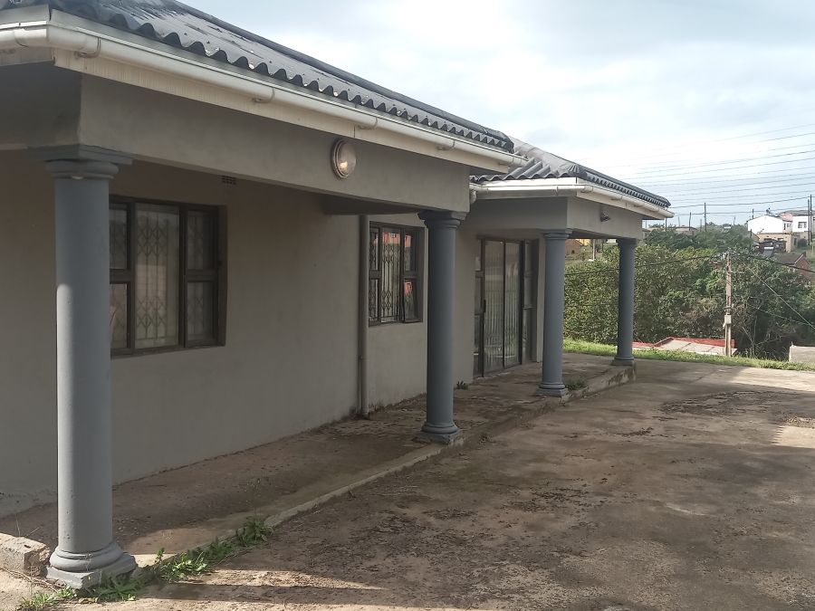3 Bedroom Property for Sale in Lovu KwaZulu-Natal