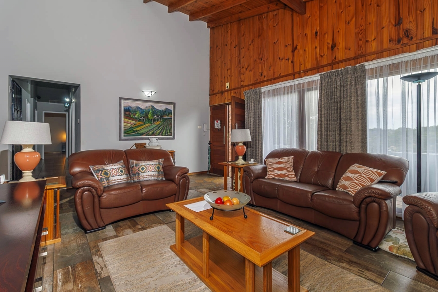 3 Bedroom Property for Sale in Farningham Ridge KwaZulu-Natal