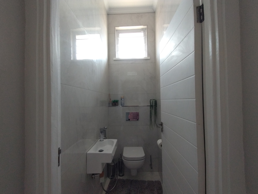 3 Bedroom Property for Sale in Musgrave KwaZulu-Natal