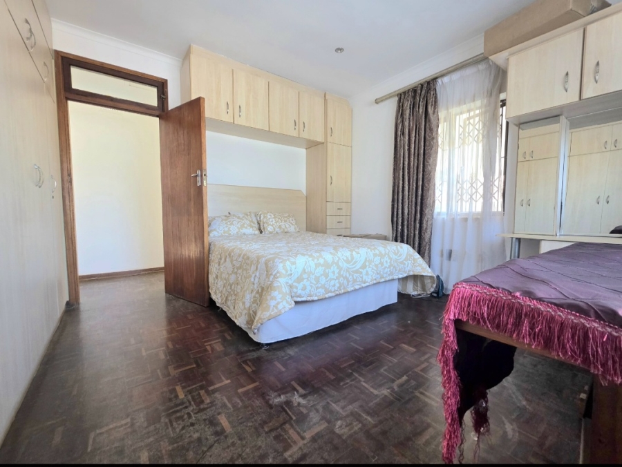4 Bedroom Property for Sale in Amanzimtoti KwaZulu-Natal