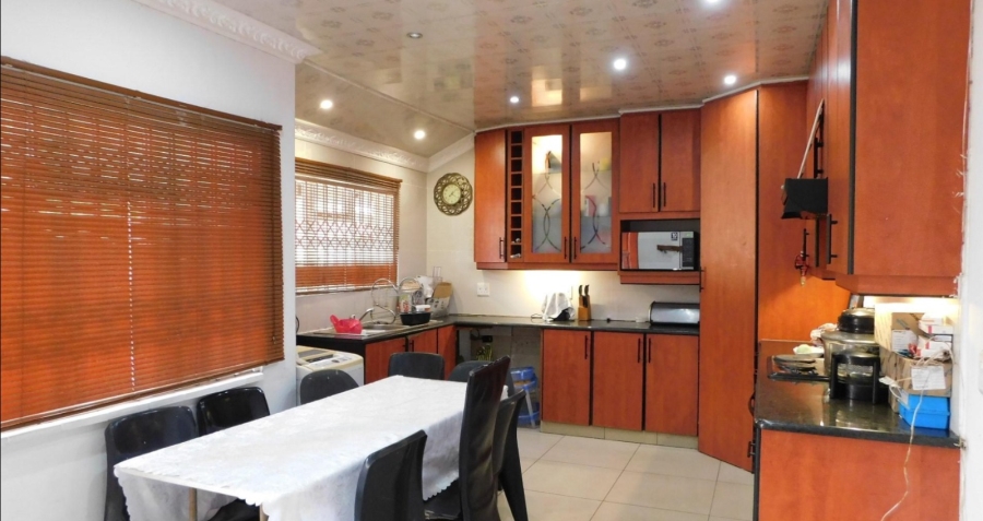 3 Bedroom Property for Sale in Athlone Park KwaZulu-Natal