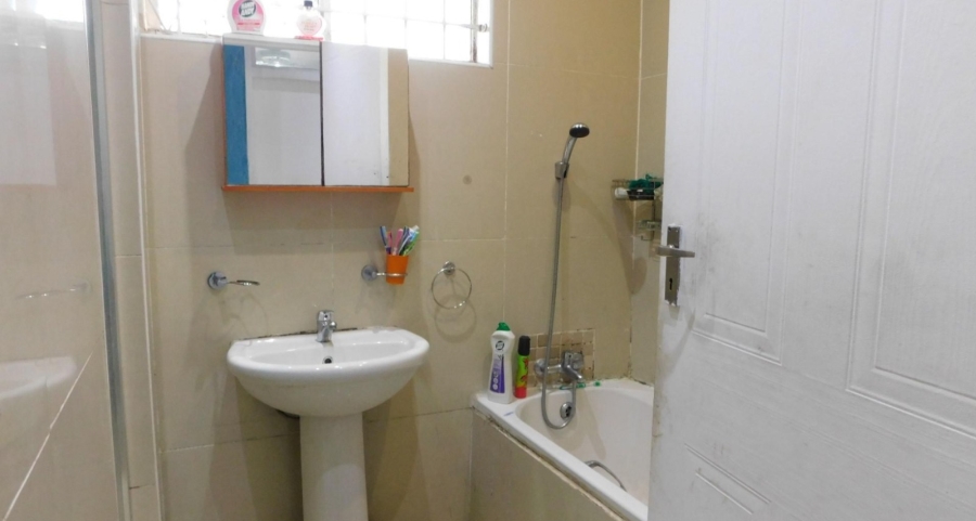 3 Bedroom Property for Sale in Athlone Park KwaZulu-Natal