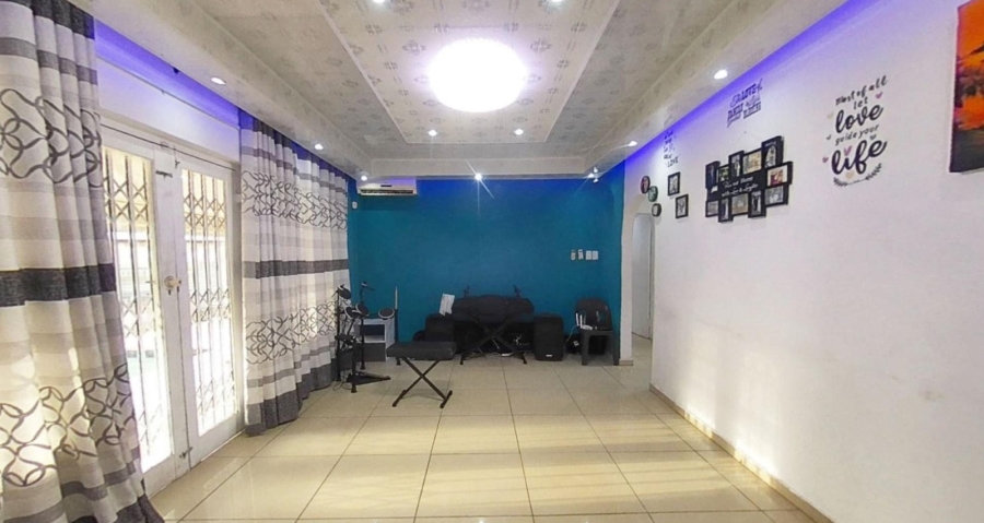 3 Bedroom Property for Sale in Athlone Park KwaZulu-Natal