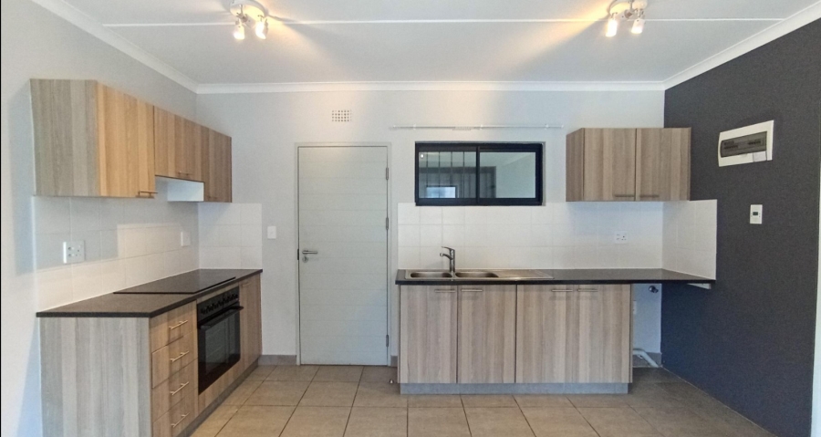 2 Bedroom Property for Sale in Umbogintwini KwaZulu-Natal