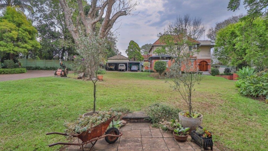 6 Bedroom Property for Sale in Epworth KwaZulu-Natal