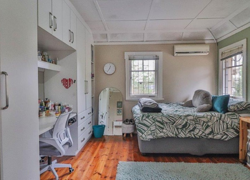 6 Bedroom Property for Sale in Epworth KwaZulu-Natal