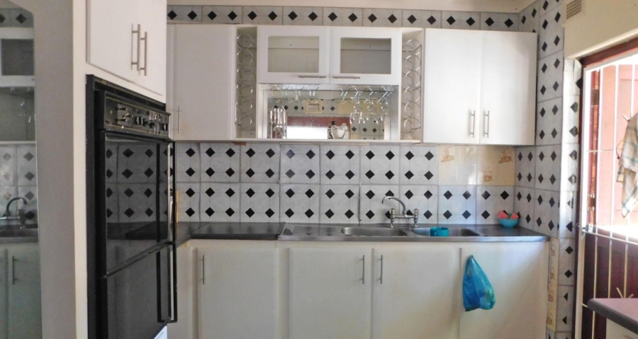 3 Bedroom Property for Sale in Illovo Glen KwaZulu-Natal