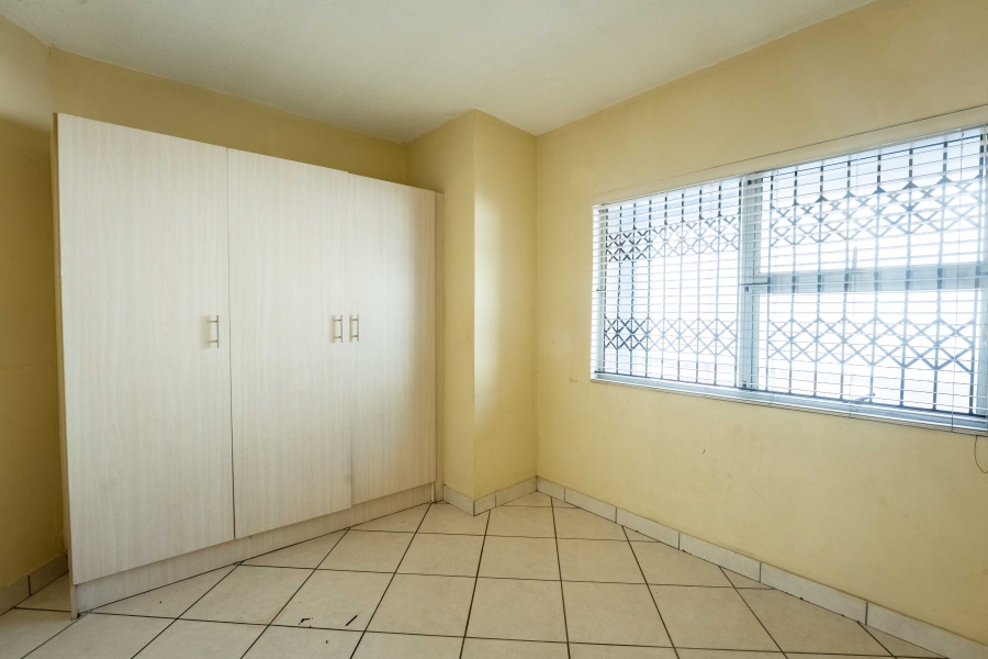 1 Bedroom Property for Sale in Athlone Park KwaZulu-Natal