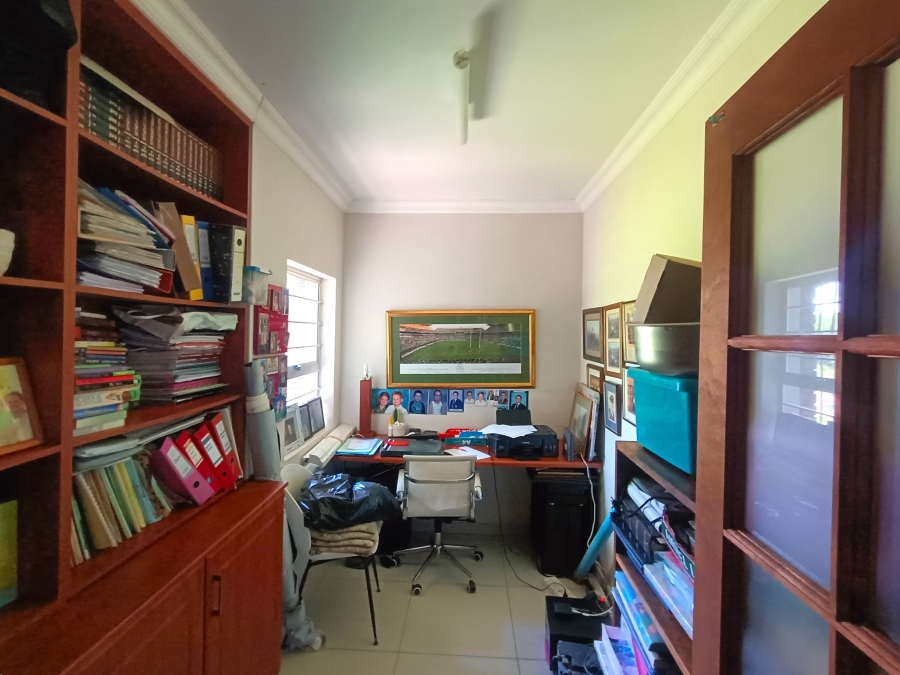4 Bedroom Property for Sale in Meer En See KwaZulu-Natal