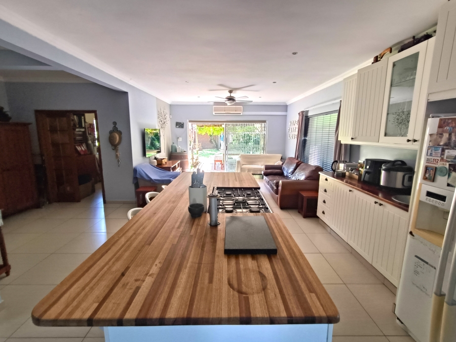 4 Bedroom Property for Sale in Meer En See KwaZulu-Natal