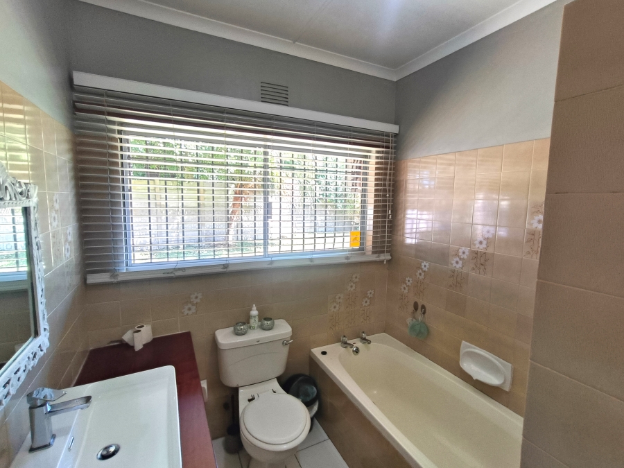 4 Bedroom Property for Sale in Meer En See KwaZulu-Natal