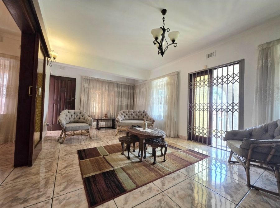 5 Bedroom Property for Sale in Isipingo Beach KwaZulu-Natal