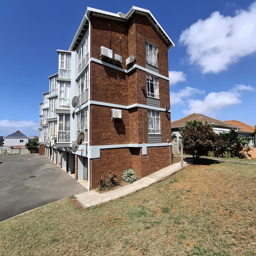To Let 2 Bedroom Property for Rent in Windermere KwaZulu-Natal