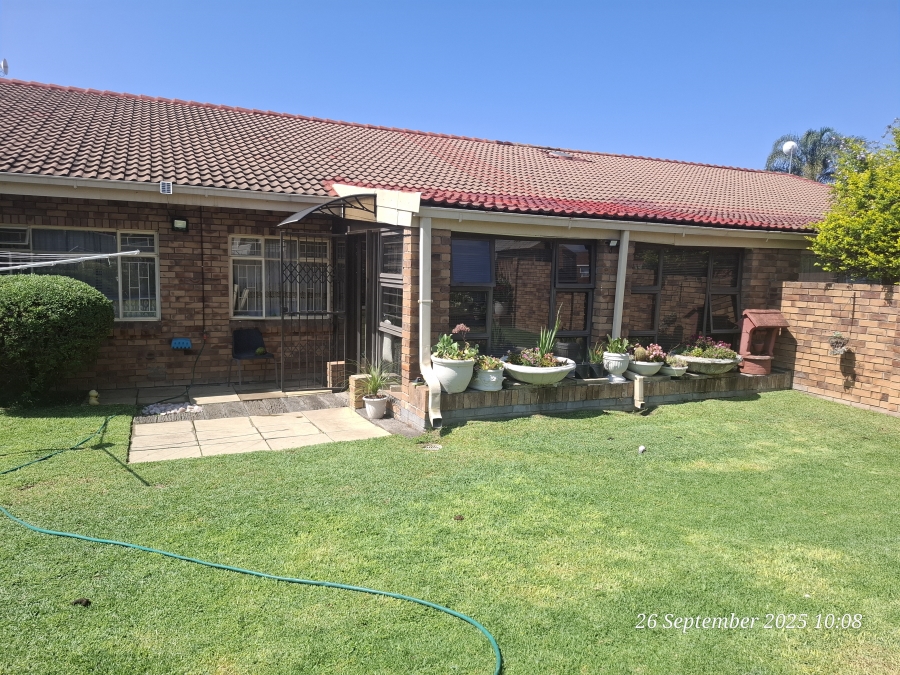 3 Bedroom Property for Sale in Huttenheights KwaZulu-Natal