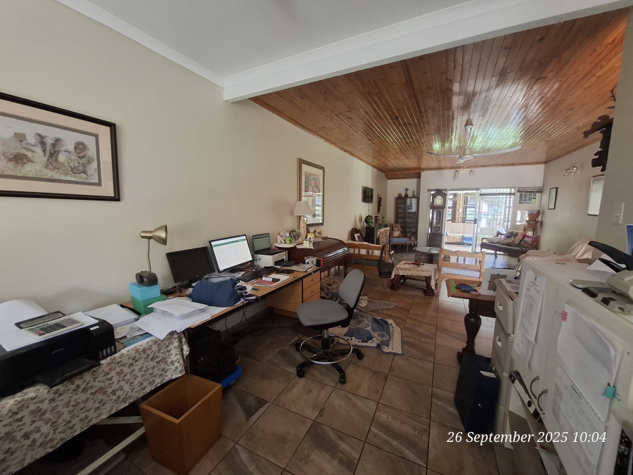 3 Bedroom Property for Sale in Huttenheights KwaZulu-Natal