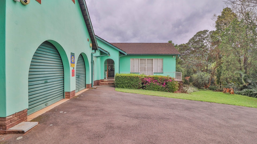 3 Bedroom Property for Sale in Lester Park KwaZulu-Natal
