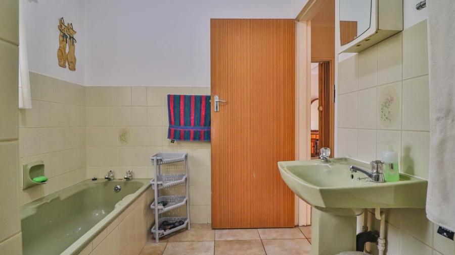 3 Bedroom Property for Sale in Lester Park KwaZulu-Natal