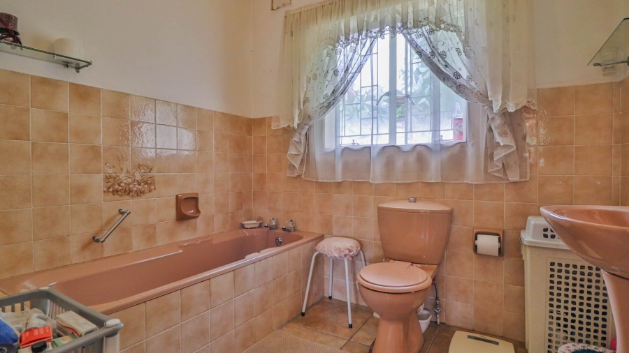 3 Bedroom Property for Sale in Lester Park KwaZulu-Natal