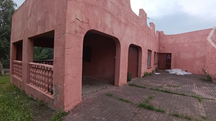 3 Bedroom Property for Sale in Lennoxton KwaZulu-Natal