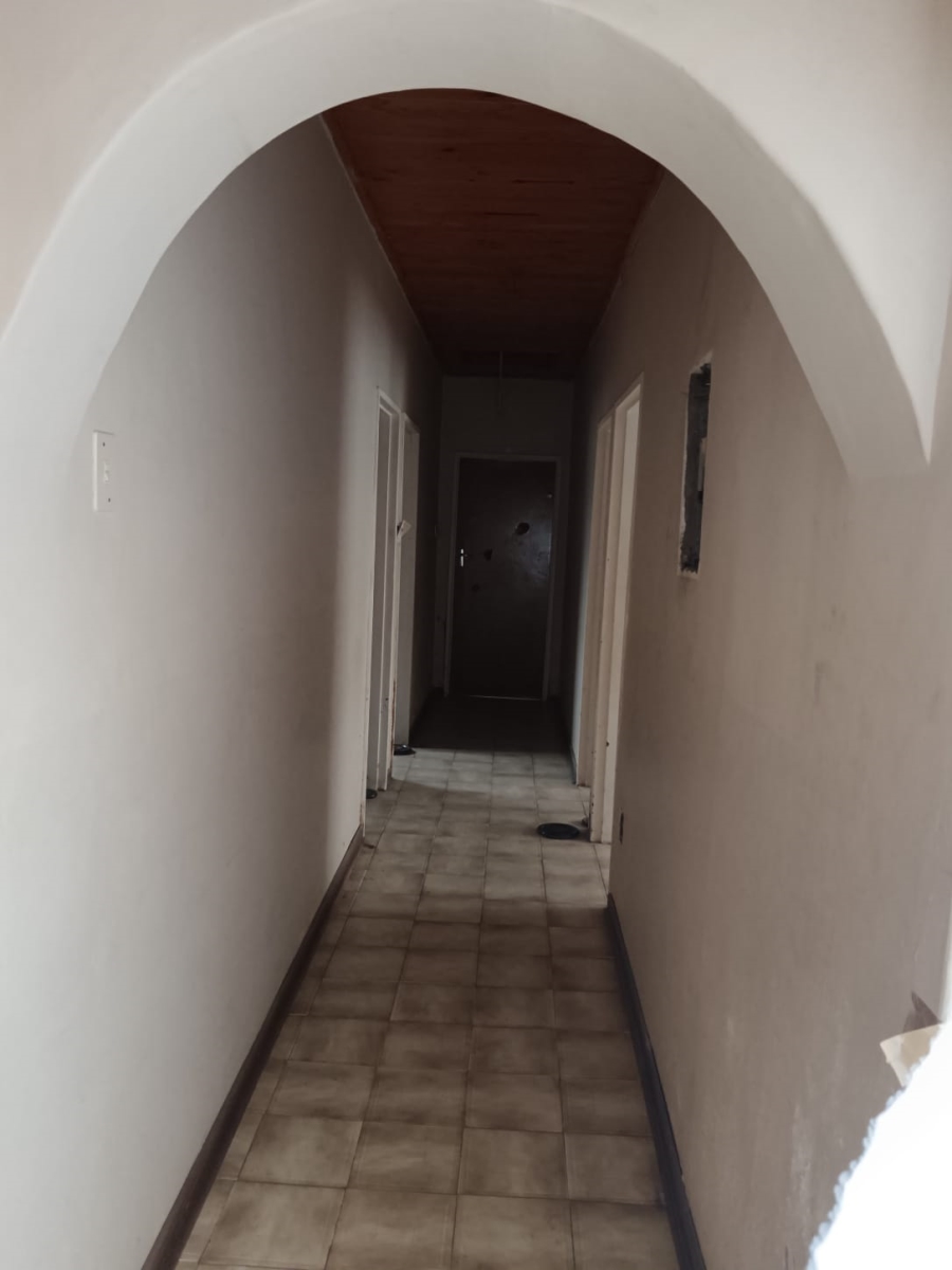 3 Bedroom Property for Sale in Lennoxton KwaZulu-Natal