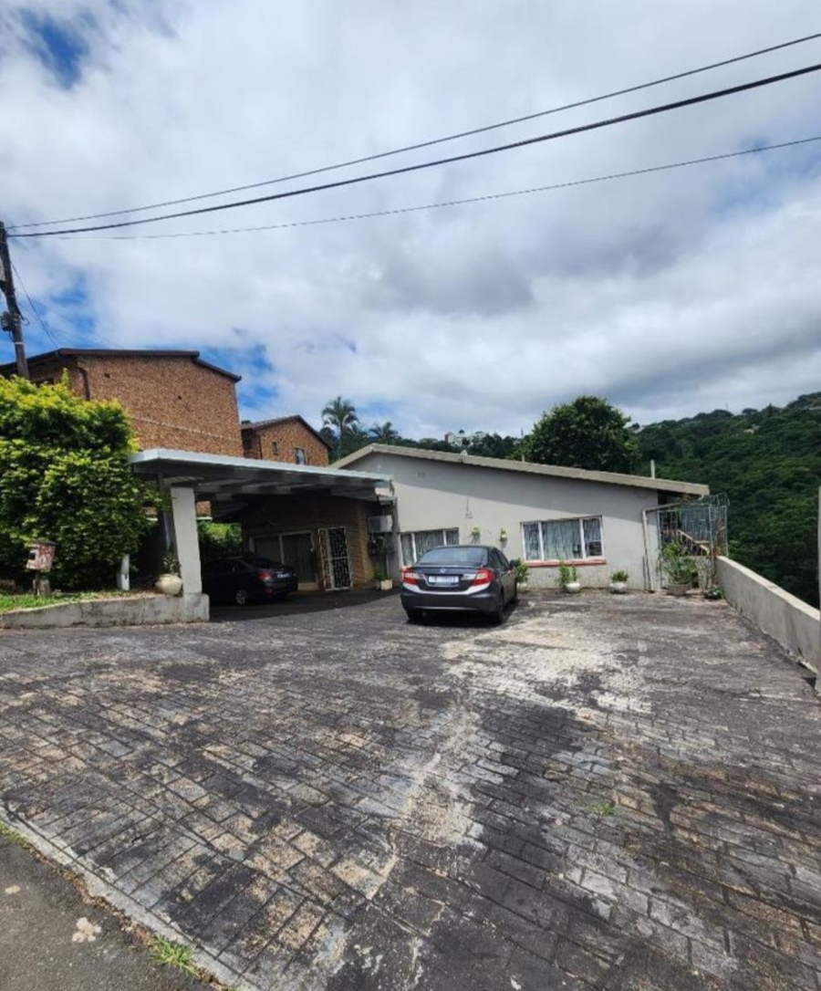4 Bedroom Property for Sale in Reservoir Hills KwaZulu-Natal