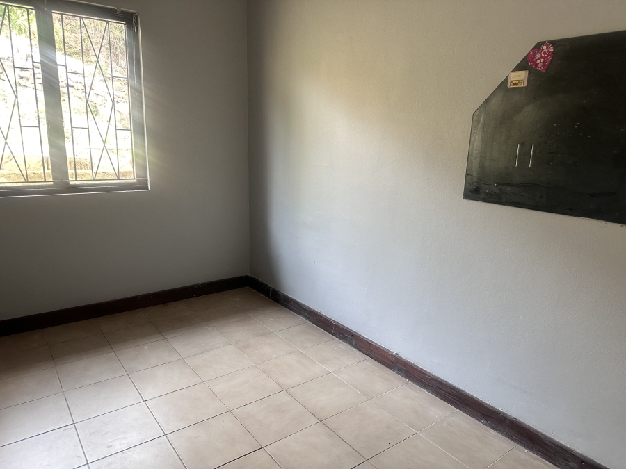 To Let 3 Bedroom Property for Rent in Wyebank KwaZulu-Natal