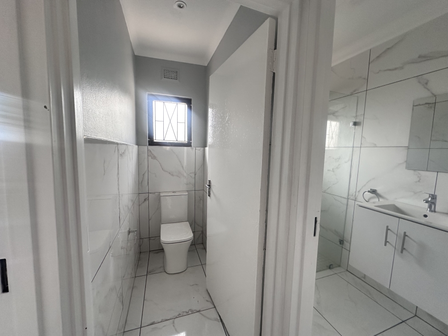 To Let 3 Bedroom Property for Rent in Wyebank KwaZulu-Natal