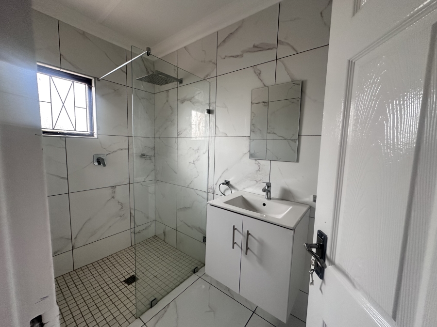 To Let 3 Bedroom Property for Rent in Wyebank KwaZulu-Natal
