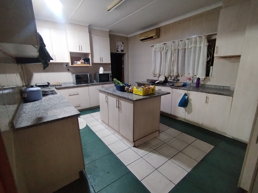 3 Bedroom Property for Sale in Lennoxton KwaZulu-Natal
